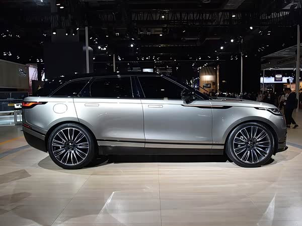Land Rover Range Rover Velar 2026