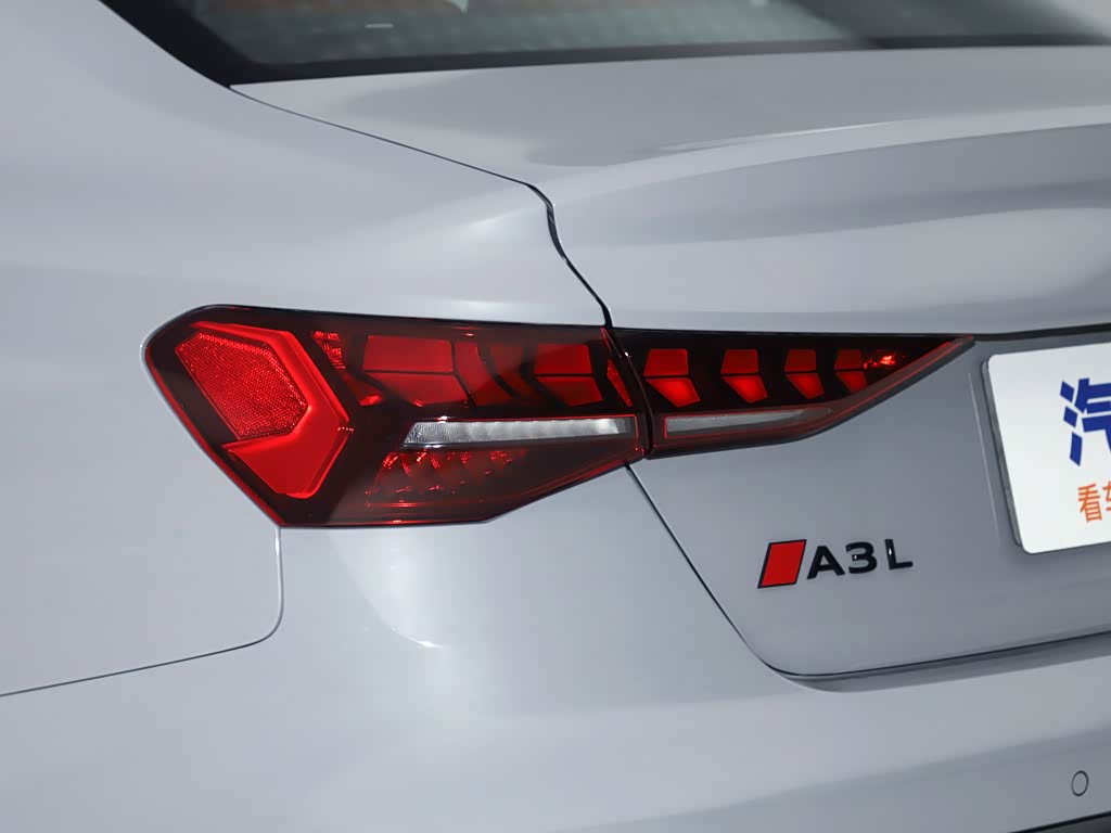 Audi A3 2026 — фото 19