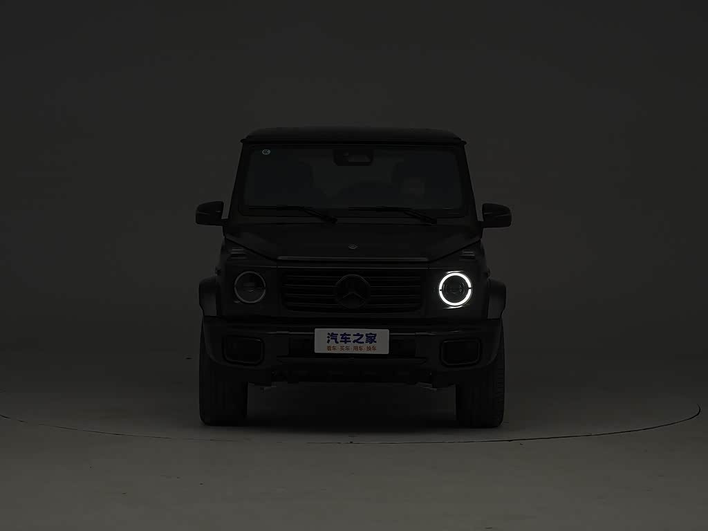 Mercedes-Benz G-Class 2026 — Ночью, фото 12