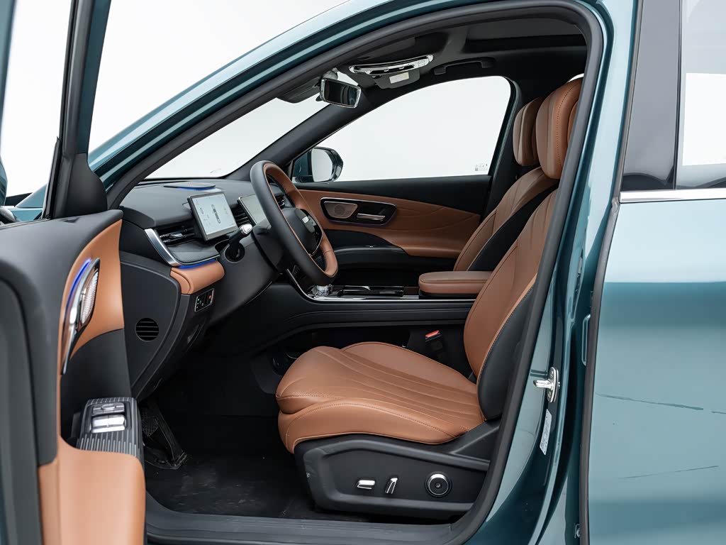 Chery Tiggo 8 2026 — фото 170