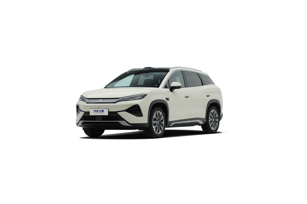 BYD Song Ultra 2026 — круговой обзор